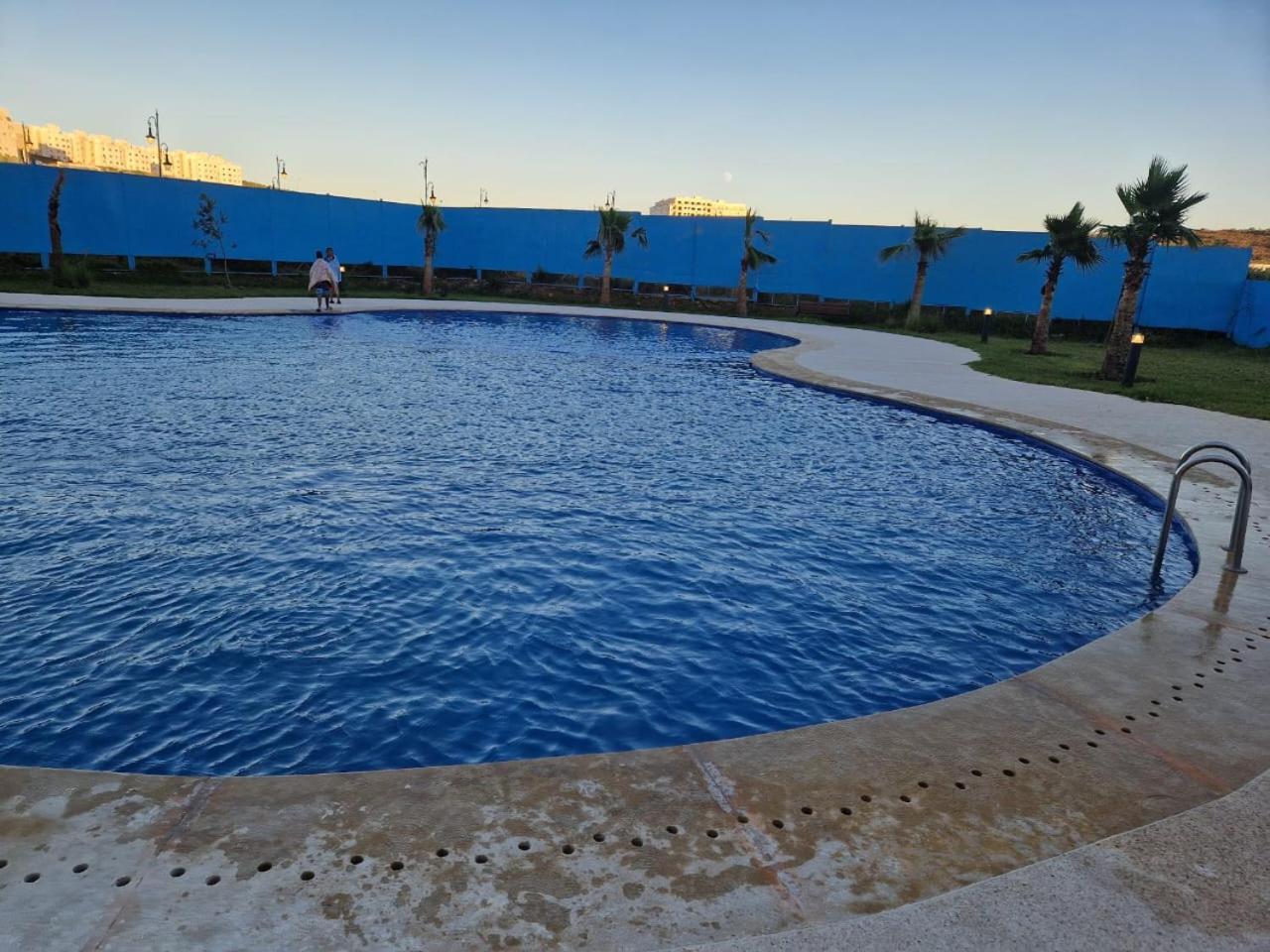 Appartement Beachfront Gorgeous Flat In